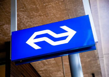 Alleen winkels op begane grond en eerste etage V&D pand