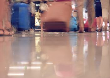 Kroaat probeert grappig te zijn en wordt uit vliegtuig gezet