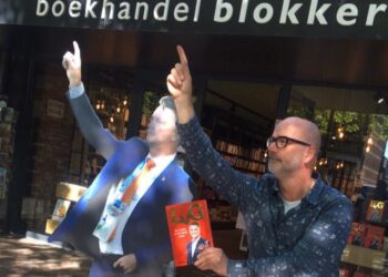 Boekwinkel eigenaar Arno Koek geeft deze week lokale leestips