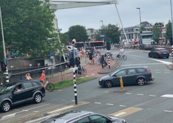 Storing aan de slagbomen Langebrug