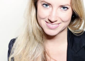 Diëtiste Lara Kwant helpt ons verantwoord van de coronakilo’s af