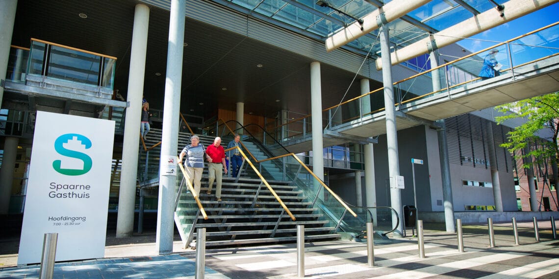 Medewerkers en patiënten Spaarne Gasthuis Hoofddorp besmet met corona