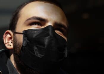 Leerlingen en medewerkers Coornhert Lyceum moeten mondkapjes dragen