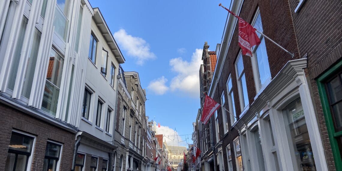 Hiep hiep hoera Haarlem 775 jaar: interview met de burgemeester van Haarlem Jos Wienen