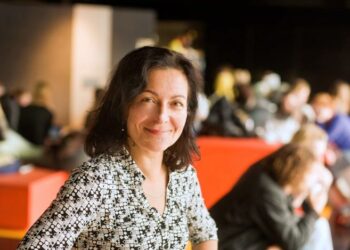 Socioloog Beate Volker over groepsdruk, machtsmisbruik en de impact van social media