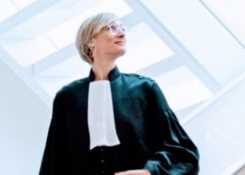 Rechter Sannah Hübel: “De titel ‘raadsheer’ is achterhaald en aan vernieuwing toe”