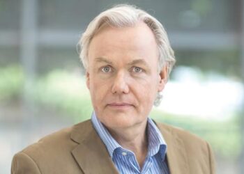 Hans de la Porte, Vereniging Eigen Huis: “Makelaar heeft er belang bij dat de prijs zo hoog mogelijk wordt”