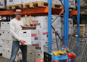 Zolder023 helpt Sinterklaas een handje: “Elk kind hoort een cadeautje te krijgen”