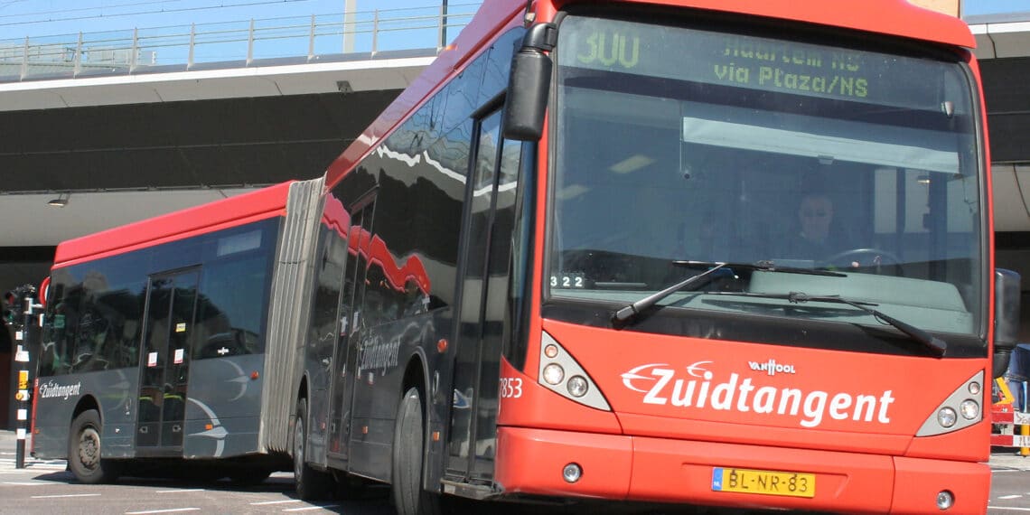 Lijn 300 (Zuidtangent) is 20 jaar: “Goede verbinding tussen Haarlem en Amsterdam”