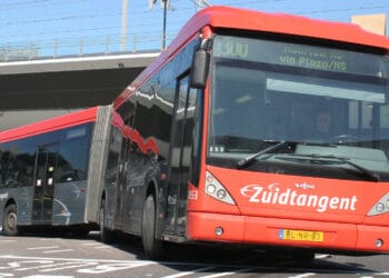Lijn 300 (Zuidtangent) is 20 jaar: “Goede verbinding tussen Haarlem en Amsterdam”