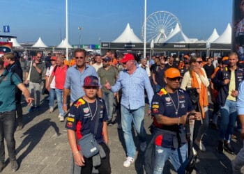 Evaluatierapport Formule 1: verspreiding bezoekers in Zandvoort moet dit jaar beter