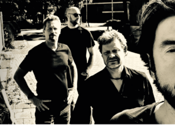 Haarlemse band Frozen Steam maakt zich klaar voor optreden in het Patronaat