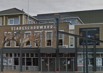 Jacob Bron, artistiek directeur Stadsschouwburg Velsen: “Wij zijn een heel diverse gemeente en daarom zorgen we voor veel afwisseling in het aanbod”