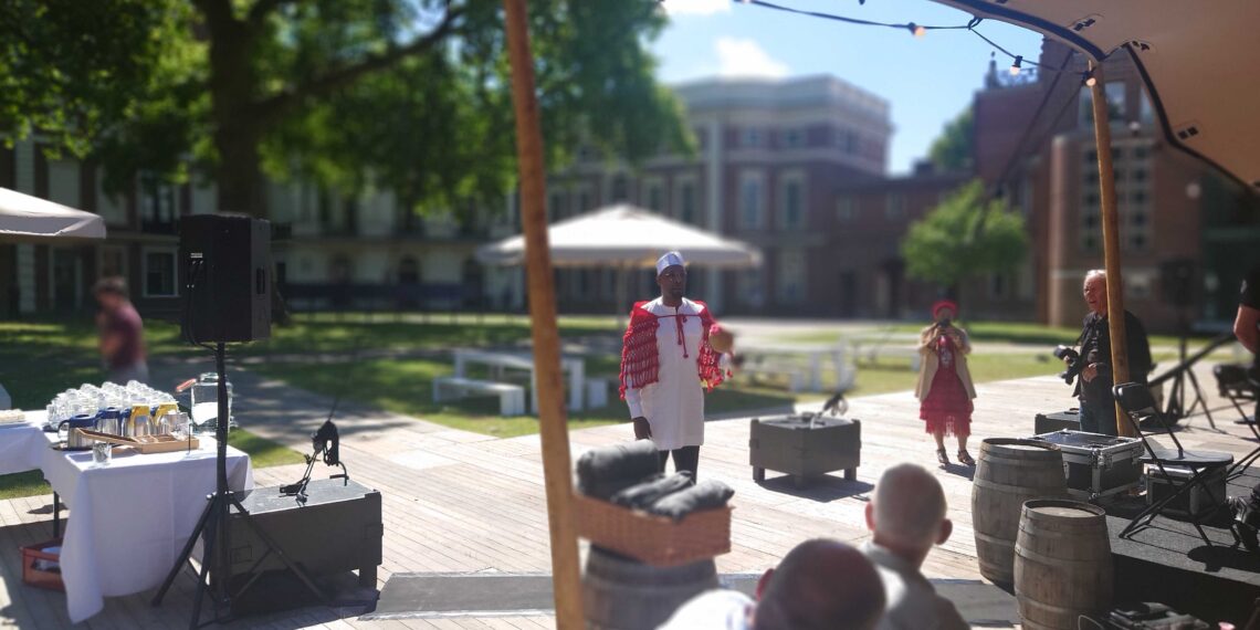 Commissaris van de Koning biedt excuses aan voor slavernijverleden Noord-Holland