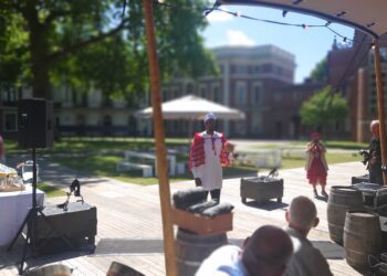 Commissaris van de Koning biedt excuses aan voor slavernijverleden Noord-Holland