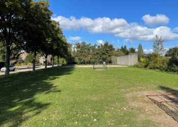 Heemsteedse wethouder erkent ’te snel handelen’ woonunits Dichtersbuurt: “Dat proces hadden we beter moeten doen”