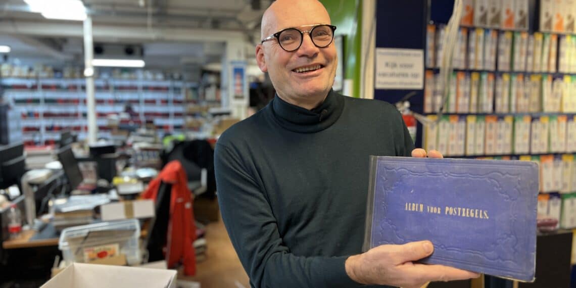 Postzegelkoning Rob een van de grootsten ter wereld: “Heb alles in eigen beheer”