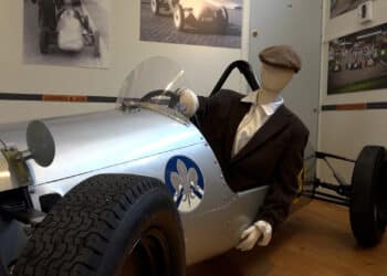 Een eerbetoon aan de racegeschiedenis: Historische Formule 3 auto’s schitteren in Museum Zandvoort