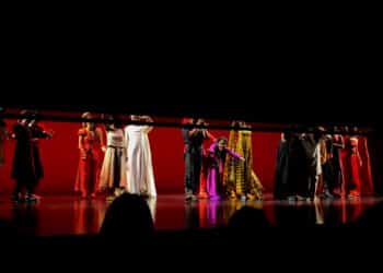 Haarlemse bezoekt musical Aida zo vaak dat ze in het zonnetje wordt gezet: “Elke keer net iets anders, en het verhaal blijft mooi”