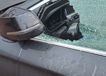 Professionele dief rooft BMW’s leeg “Ik denk dat hij het op bestelling doet”