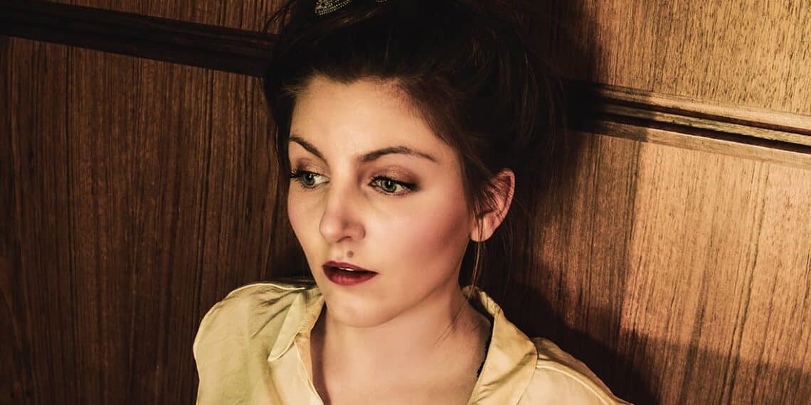 Luister terug: Schrijver Lize Spit over haar nieuwe boek en de relatie met haar moeder