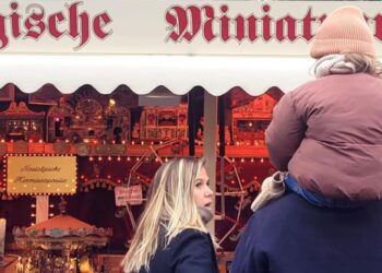 Door de ogen van Fanuael: kerstmagie op de Grote Markt