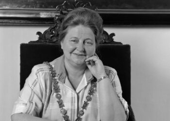 Oud-burgemeester van Haarlem Elizabeth Schmitz overleden