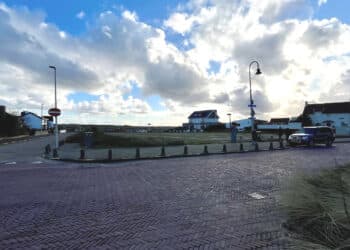 Zandvoort past ontwerp parkeerplekken Friedhoffplein aan na zorgen bewoners
