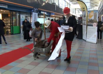 Feestelijke start bouwfase 2 winkelcentrum Schalkwijk: ‘Over 15 jaar is het Nieuw-Zuid’