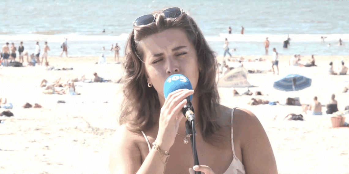 105 Aan Zee: Haarlemse Melanie Heijerman live vanaf het strand