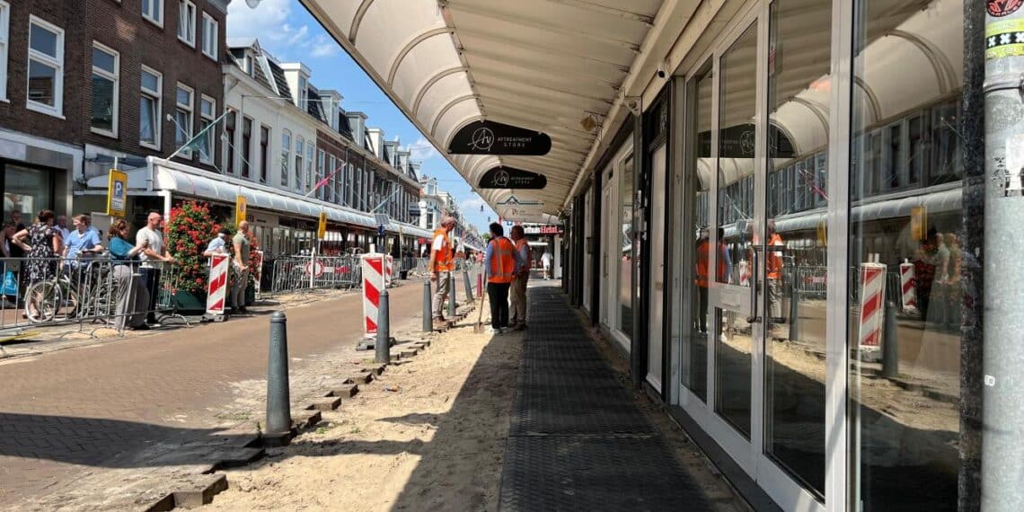 Grote opknapbeurt Cronjéstraat van start: ‘Eén geheel, groener en levendiger’