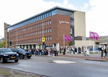 Haarlem College blijft open, Nova College schrapt lessen na onrust scholen regio