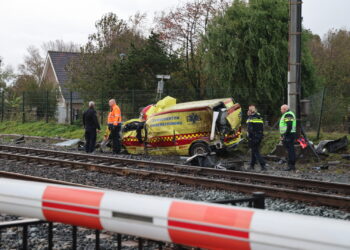 Treinverkeer tussen Haarlem en Amsterdam stil na botsing bij Halfweg