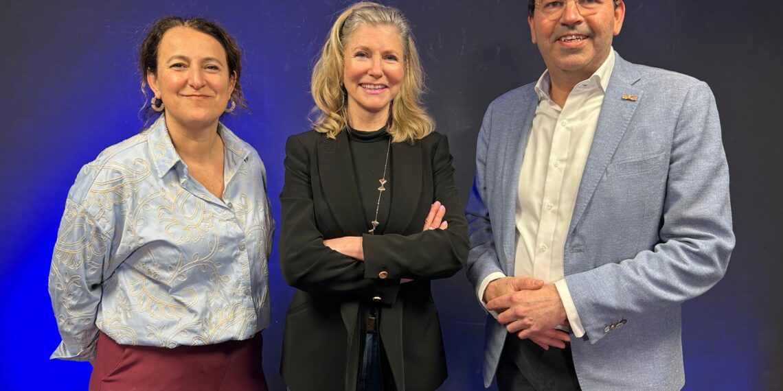 GR 2026 live radiodebat Bloemendaal: VVD, Hart voor Bloemendaal en GL-PvdA in gesprek over wonen en polarisatie