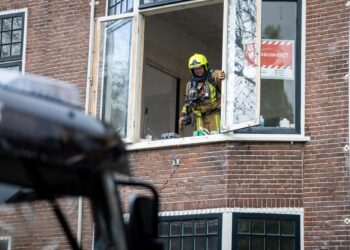 Woningbrand tijdens verbouwing in Haarlemmerhoutkwartier
